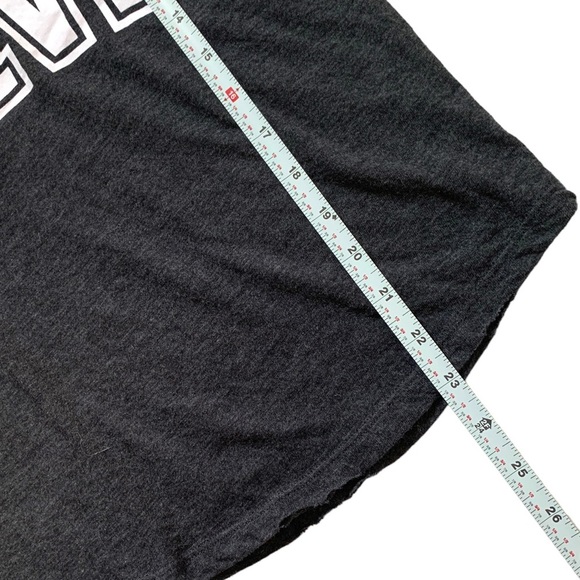 Victoria Secret PINK XS Shirt Short Sleeve Grey & White Shirt V Neck Relaxed Fit - Picture 7 of 9